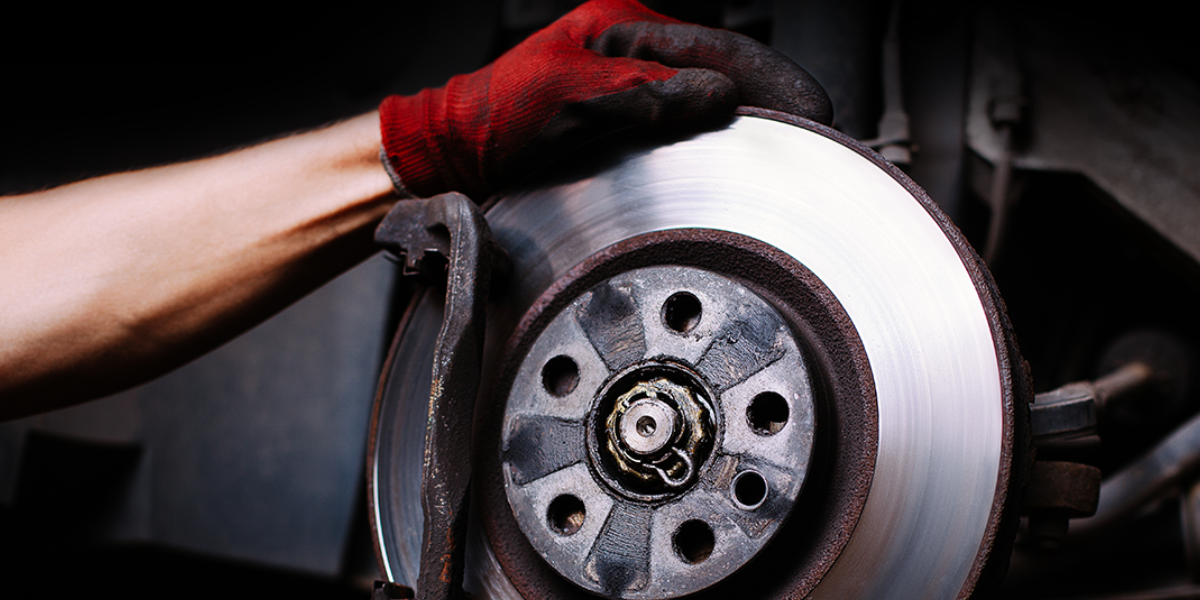 What Is the Braking System and What Kind of Oil Does It Require